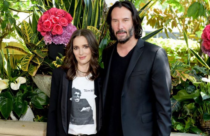 Winona Ryder dice que Keanu Reeves es la mejor persona del planeta