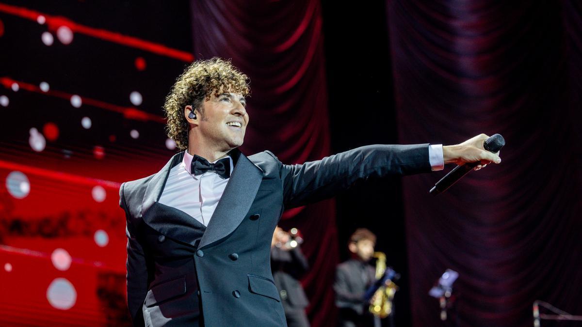 David Bisbal emociona en ‘Operación Triunfo Estados Unidos’ con un homenaje a José José